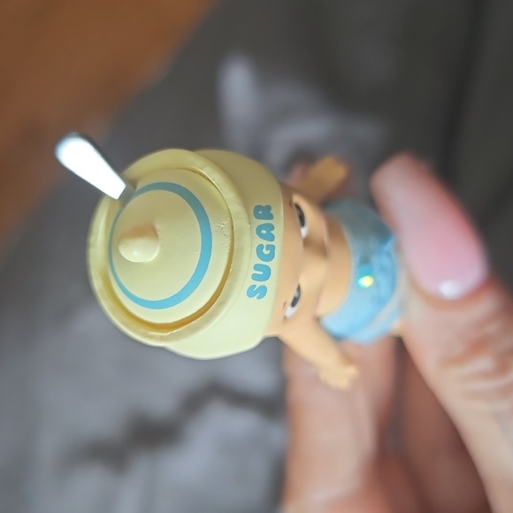 Sonny Angel Snack Series Mini Figure Sugar - Picture 5 of 9